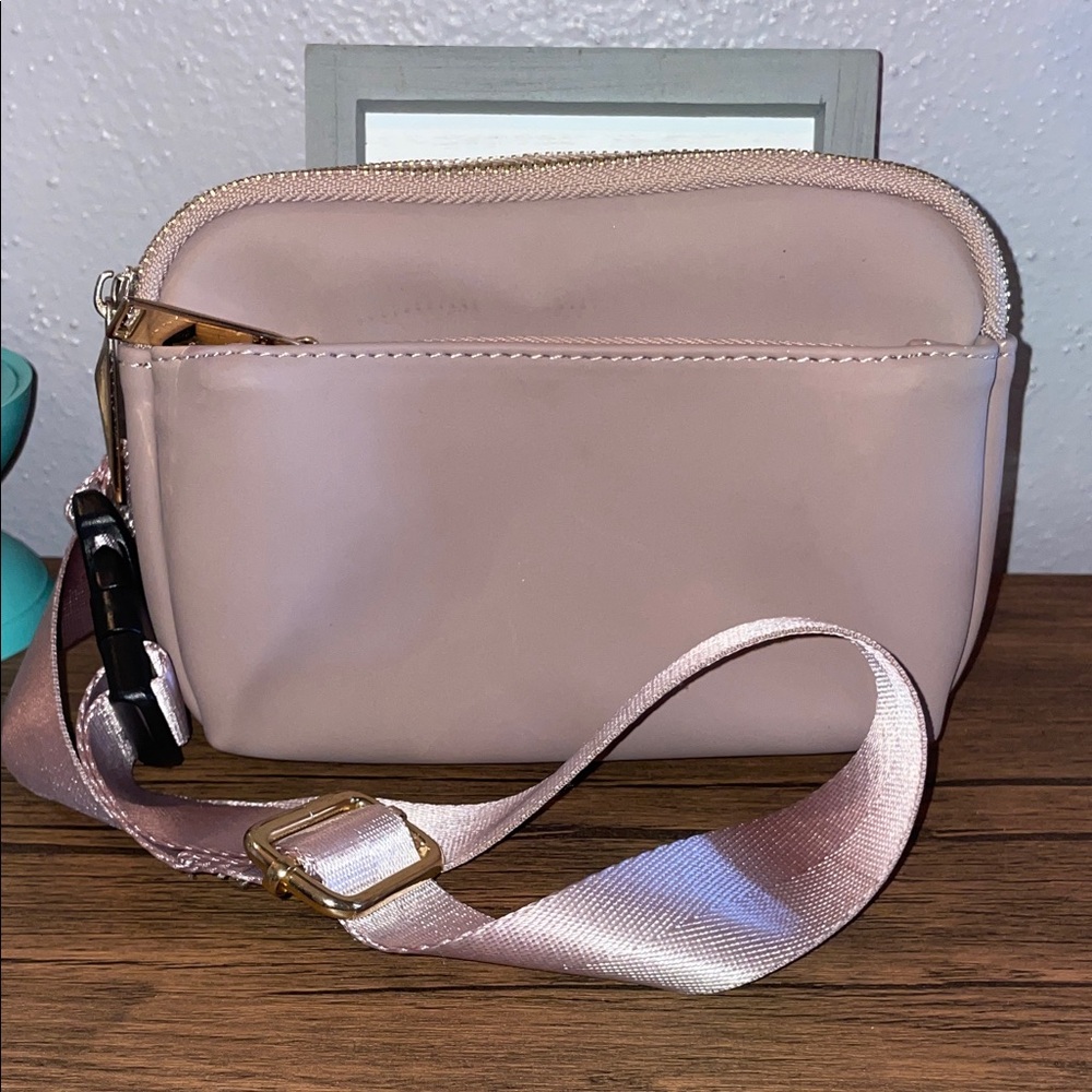 Elegant Pink Crossbody Bag